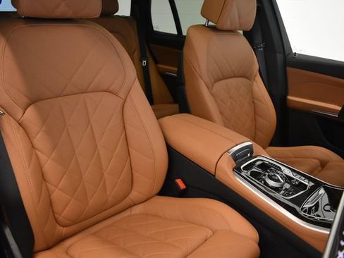 Used 2026 BMW X5 xDrive40i w/ Executive Package AWD/4WD image 6