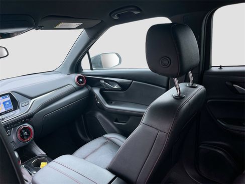 Used 2022 Chevrolet Blazer RS image 23