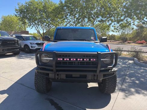 Used 2023 Ford Bronco Black Diamond AWD/4WD image 5