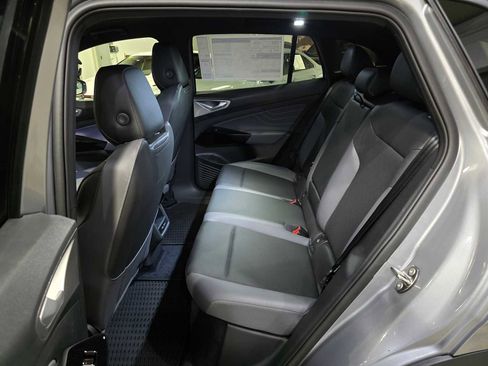 New 2026 Volkswagen ID.4 Pro S image 16