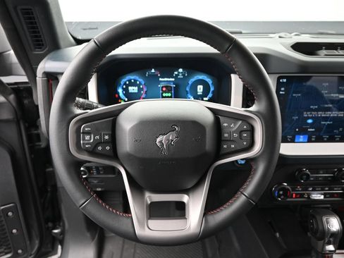 New 2025 Ford Bronco Heritage Edition AWD/4WD image 11