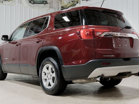 Used 2018 GMC Acadia SLE w/ LPO, Floor Liner Package image 5