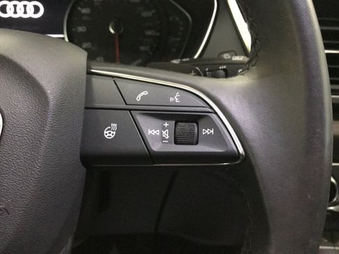 Used 2023 Audi Q5 2.0T Premium w/ Convenience Package AWD/4WD image 21