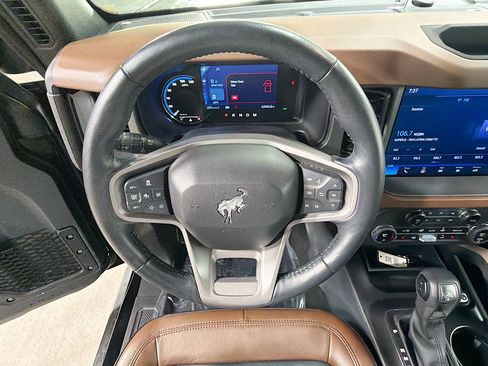 Used 2024 Ford Bronco Outer Banks AWD/4WD image 35