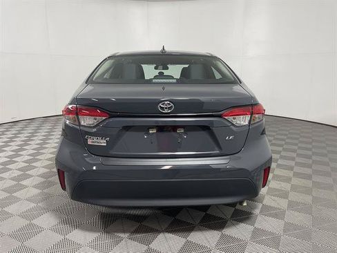 Certified 2025 Toyota Corolla LE FWD image 6