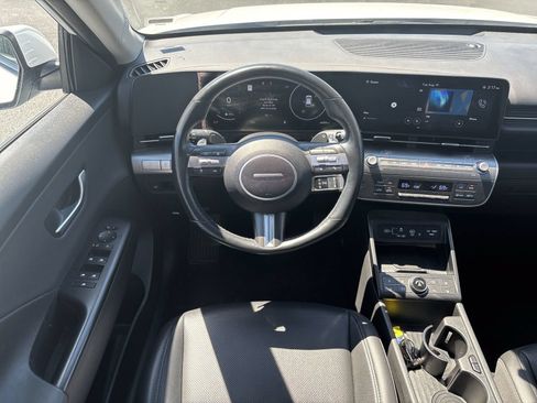 Certified 2024 Hyundai Kona Limited AWD/4WD image 17