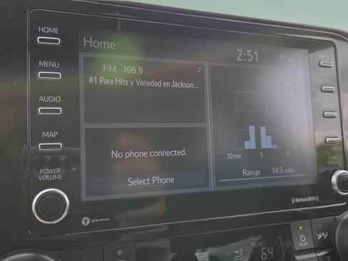 Used 2022 Toyota Highlander L FWD image 22