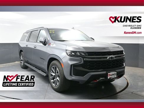 Used 2022 Chevrolet Suburban Z71 w/ Z71 Off-Road Package AWD/4WD image 1