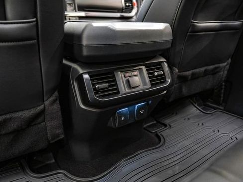 Used 2025 Ford F150 Raptor image 93