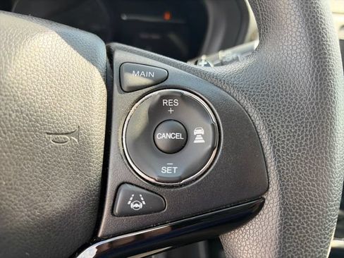 Used 2021 Honda HR-V EX image 13