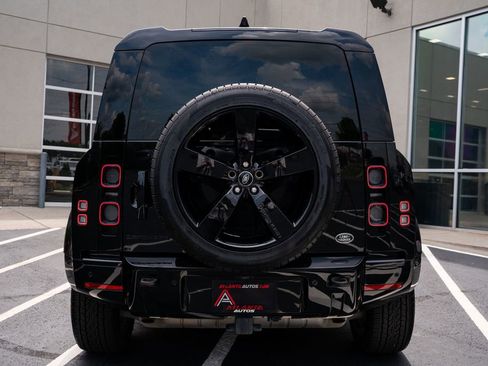Used 2023 Land Rover Defender 110 X AWD/4WD image 16