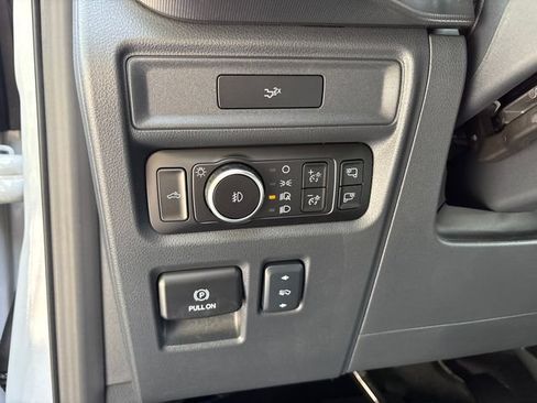 Used 2026 Ford F150 Lariat AWD/4WD image 18
