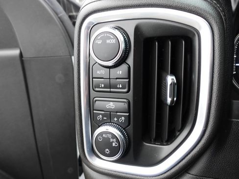 Used 2022 GMC Sierra 1500 SLE w/ X31 Off-Road Package image 57