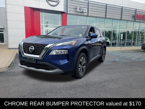 Used 2021 Nissan Rogue SV AWD/4WD image 4