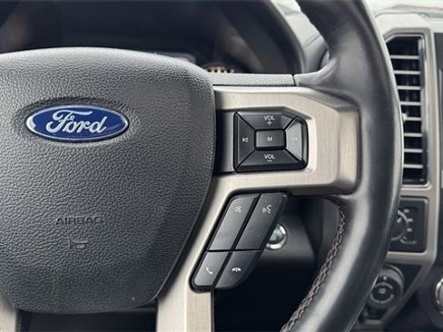 Used 2019 Ford F150 Platinum w/ Equipment Group 701A Luxury image 21