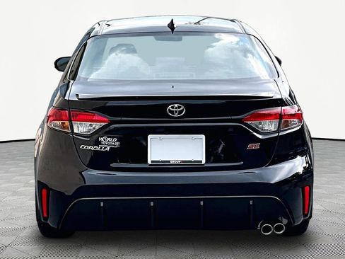 Used 2026 Toyota Corolla SE FWD image 5