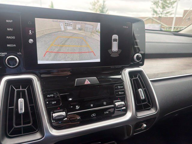 Used 2023 Kia Sorento S w/ Panoramic Sunroof Package AWD/4WD image 37