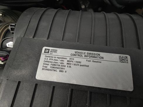 Used 2015 Chevrolet Express 2500 Extended image 4