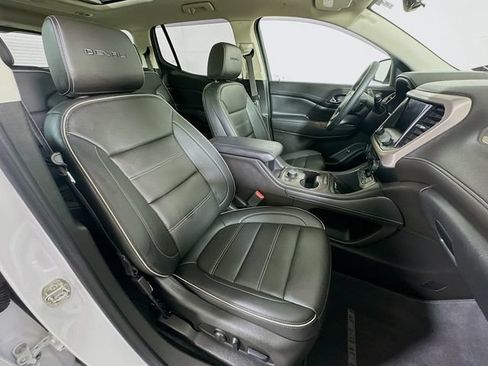 Used 2023 GMC Acadia Denali w/ Denali Ultimate Package AWD/4WD image 35