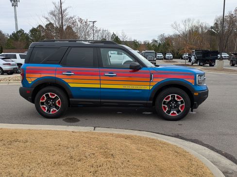 Certified 2025 Ford Bronco Sport Free Wheeling w/ Convenience Package image 3