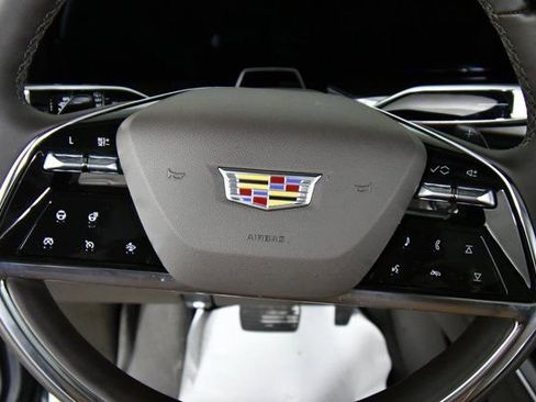 Used 2026 Cadillac Escalade ESV Luxury w/ LPO, Floor Liner Package image 9