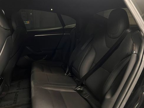 Used 2022 Tesla Model S AWD/4WD image 16