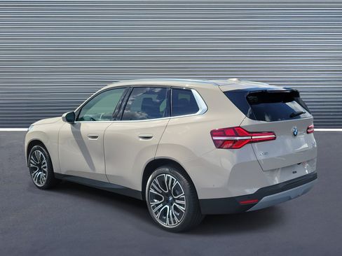 New 2026 BMW X3 xDrive30i w/ Premium Package AWD/4WD image 4
