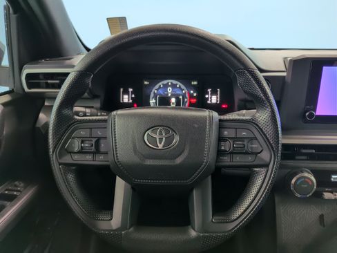 Used 2026 Toyota Tacoma SR5 RWD image 18
