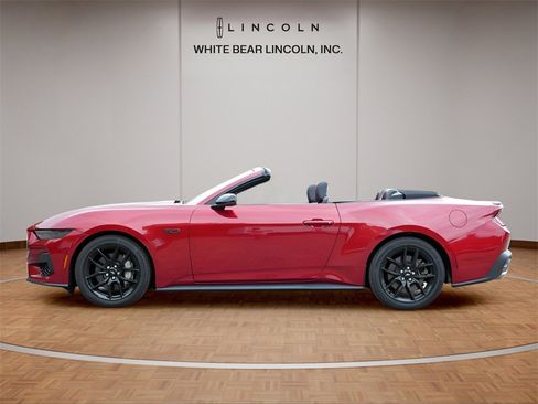 Used 2024 Ford Mustang GT Premium image 8