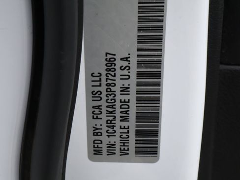 Used 2023 Jeep Grand Cherokee L Laredo w/ Trailer Tow Group (B) image 23