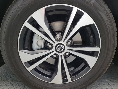 Used 2022 Nissan Sentra SV w/ Trunk Package FWD image 31