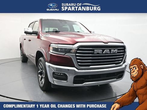 Used 2025 RAM 1500 Laramie AWD/4WD image 1