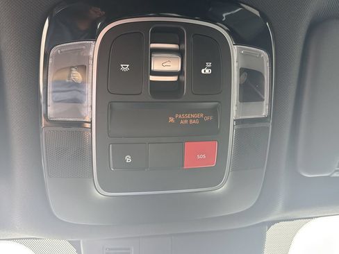 Certified 2023 Hyundai Santa Cruz Limited AWD/4WD image 28