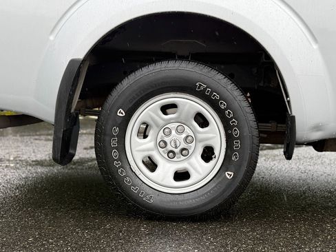 Used 2018 Nissan Frontier S image 14