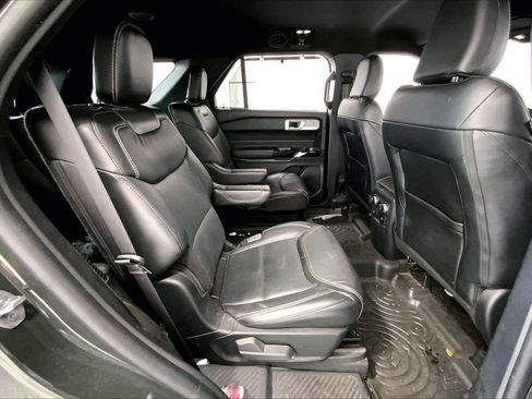 Used 2022 Ford Explorer ST w/ Equipment Group 401A RWD image 25