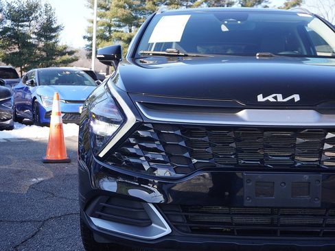 Used 2023 Kia Sportage EX image 14