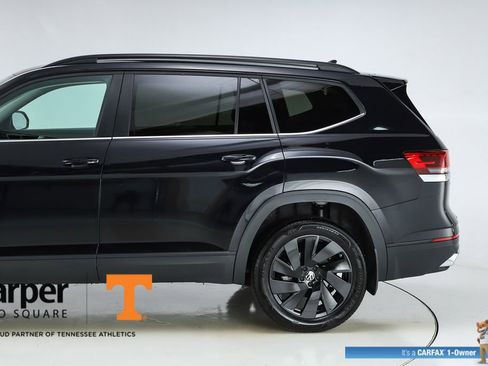 Used 2024 Volkswagen Atlas SE AWD/4WD image 4