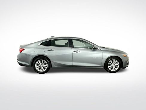 Used 2023 Chevrolet Malibu LT FWD image 9