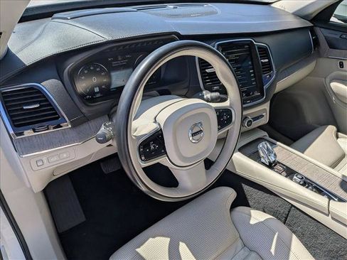 Used 2021 Volvo XC90 T8 Inscription w/ Advanced Package AWD/4WD image 13