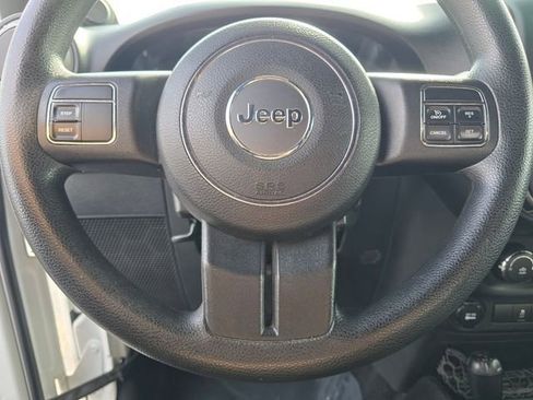 Used 2013 Jeep Wrangler Sport image 33