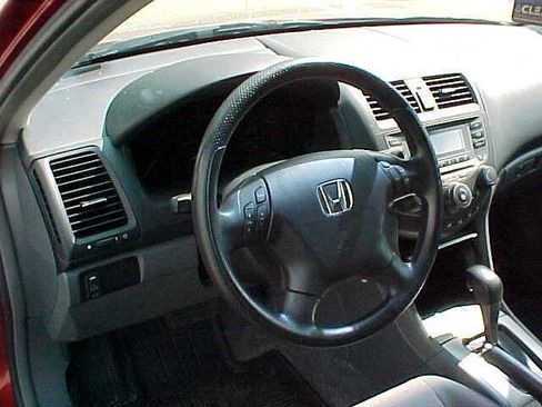 Used 2006 Honda Accord EX image 18