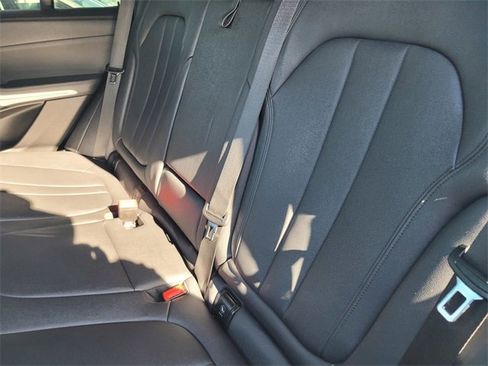 Used 2020 BMW X5 sDrive40i w/ Convenience Package image 15