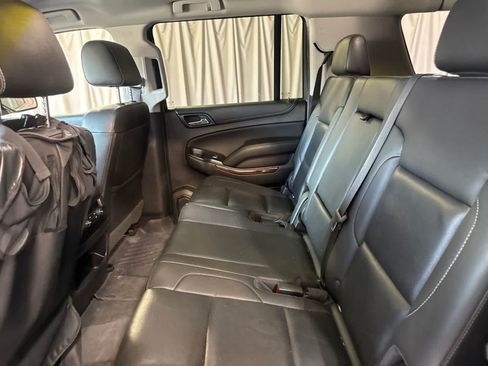 Used 2017 GMC Yukon XL SLT AWD/4WD image 18