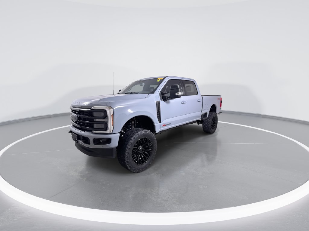 Used 2024 Ford F250 Platinum AWD/4WD image 4