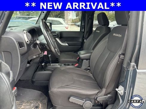 Used 2018 Jeep Wrangler Sahara w/ Connectivity Group image 5