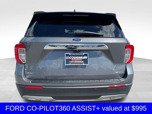 Used 2023 Ford Explorer XLT w/ Equipment Group 202A AWD/4WD image 4