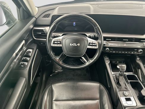 Used 2024 Kia Telluride S FWD image 10