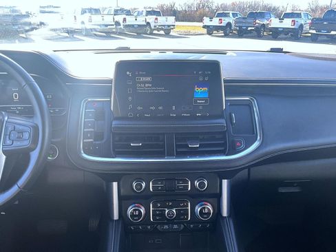 Used 2023 GMC Yukon SLT image 14