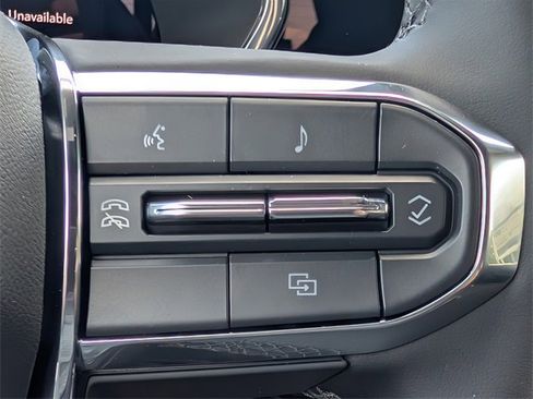 New 2025 GMC Canyon Elevation w/ Convenience Package image 16