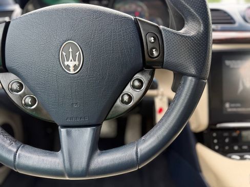 Used 2018 Maserati GranTurismo Sport RWD image 27